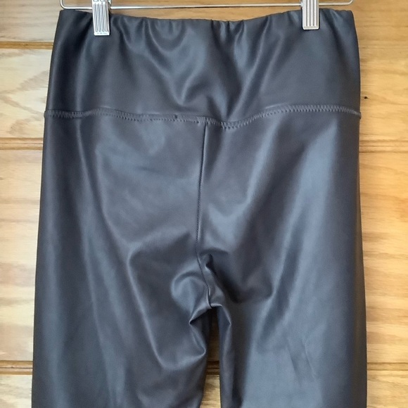 7 FOR ALL MANKIND Gray Vegan Leather Liquid Leggings Size S - Picture 5 of 10